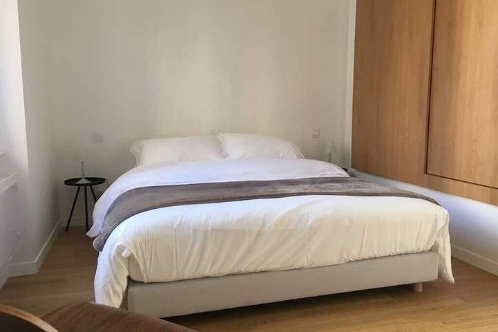 Gîte pour 2 personnes, avec terrasse dans Port de Paimpol - 2