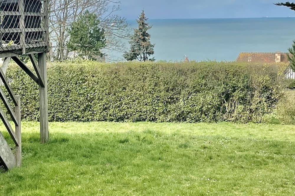 House close to the beach in Benerville-sur-Mer, Lisieux region
