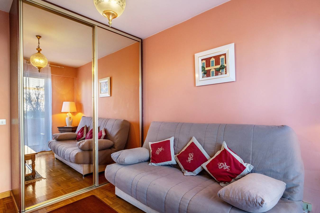 Ganze Wohnung, Appartement „Ein Garten in der Stadt“ mit privater Terrasse und Wlan in Nizza, Mittelmeerküste (Frankreich)
