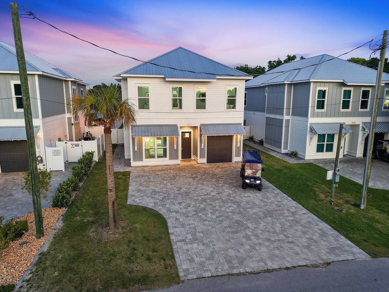 Downtime Laguna Dunes   Upscale Beach House for 16 in Gulf Resort Beach, Emerald Coast