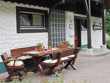 Pension Hildegund - Doppelzimmer mit Dusche und Wc in Lauterbach (Schwarzwald), Mittlerer Schwarzwald