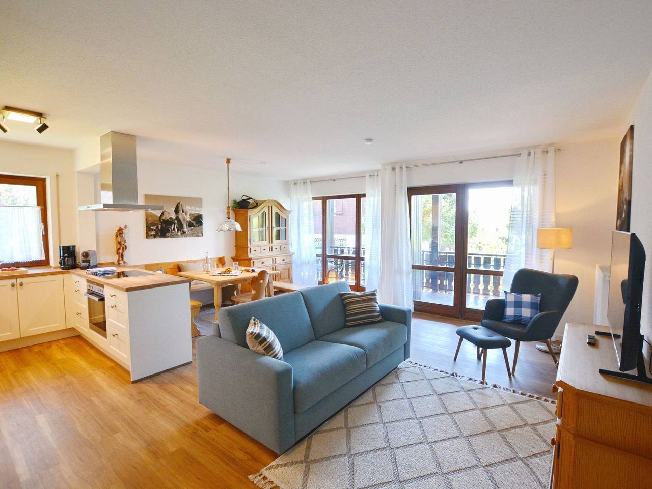 Ganze Ferienwohnung, See & Bergliebe in Chieming, Chiemsee