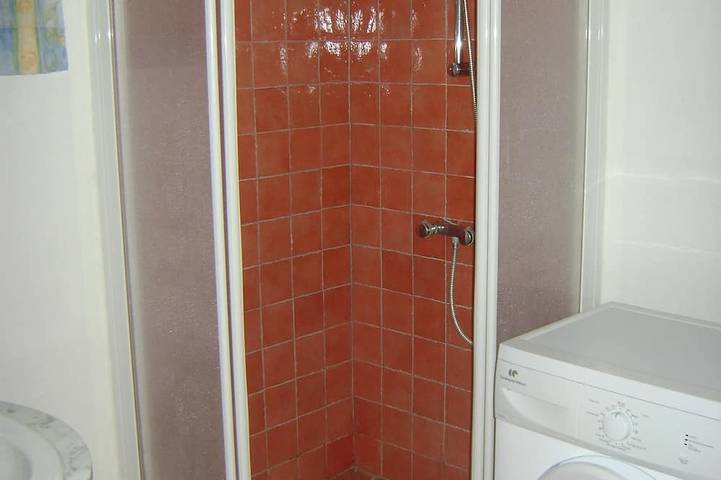 Gîte pour 4 personnes, avec jardin et terrasse, animaux acceptés à Rayol-Canadel-sur-Mer - 4