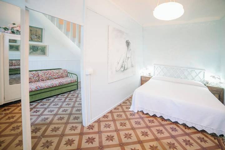 Stefania’s Calaparadiso: Historic Sardinian house in Lutturai, San Teodoro