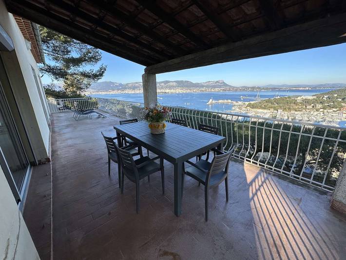 Ferienwohnung für 6 Personen, mit Balkon und Garten
