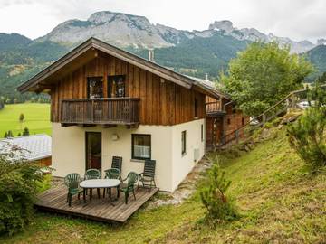 Ferienhaus für 8 Personen, mit Balkon und Sauna im Salzburger Land