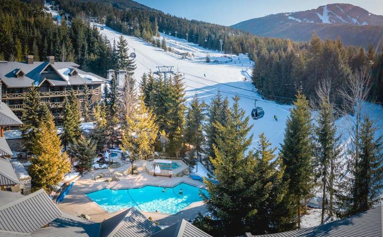 Hotel voor 6 personen, with balkon and whirlpool as well as zwembad - 1