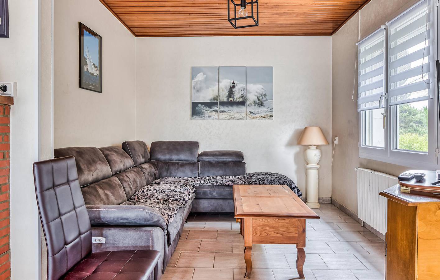 Appartement en bord de mer avec parking, WiFi, TV et jardin in Pirou, Région de Coutances