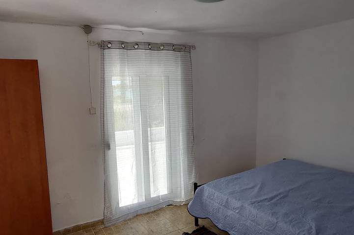 Location de vacances pour 3 personnes, avec jardin et balcon dans Cos Ville - 2