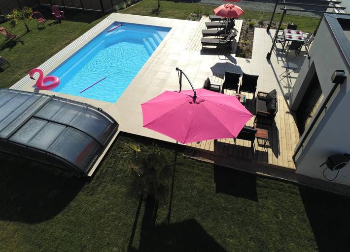 Gîte für 4 Personen, mit Terrasse und Garten sowie Pool
