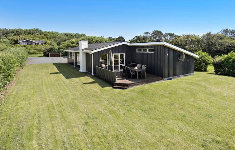 Ferienhaus für 10 Personen, mit Terrasse und Whirlpool sowie Sauna in Kærgården