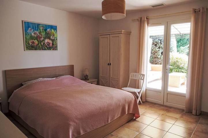 Location de vacances pour 6 personnes, avec jardin et piscine à Logrian-Florian - 4