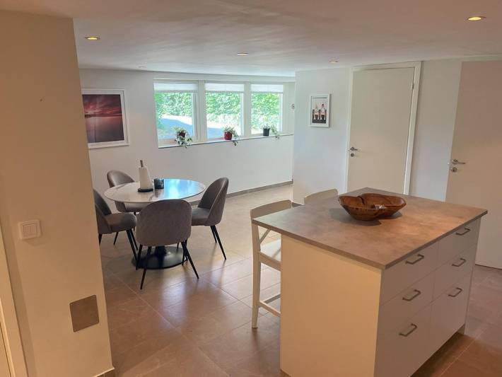 Lägenhet för 4 Personer, med Terass och Trädgård i Båstad