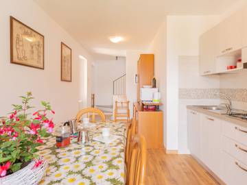Apartment for 6 People in Comune di Perledo, Lake Como, Photo 4