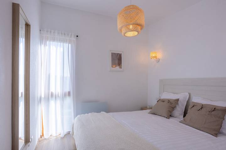 Ferienhaus für 4 Personen, mit Seeblick und Terrasse in Frankreich - 4