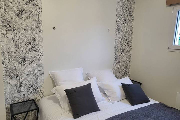 Location de vacances pour 13 personnes, avec jardin et jacuzzi, animaux acceptés à Saint-Paul-en-Pareds - 2