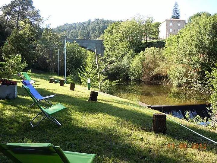 Mobil home met geïntegreerd terras 4 personen in Saint-Jean-de-Valériscle, Cevennen