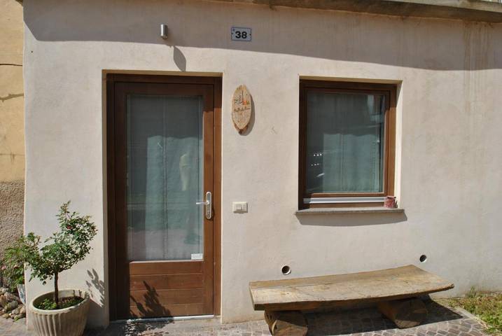 B&b per 7 persone, con Balcone e Terrazza nonché Giardino e Vista lago in Lago di Caldonazzo