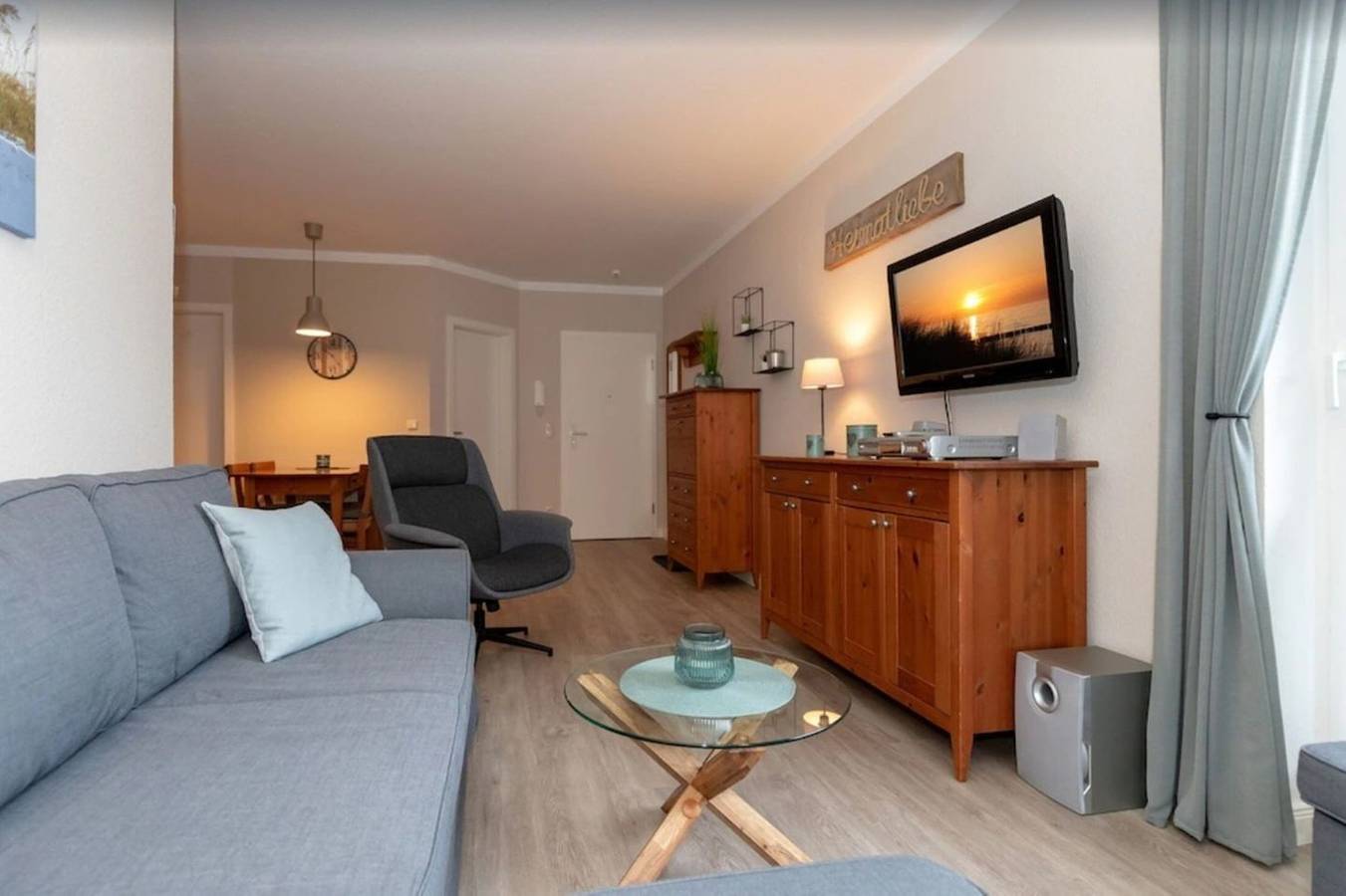 Ganze Wohnung, Appartementanlage Strandjuwel We 247: strandnahes modernes 2-Zimmer-Appartement in Ostseebad Kühlungsborn, Kühlungsborn
