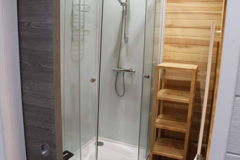 Entire apartment, Ski-in/Ski-out Studio with Balcony and Wifi in Laveissière in Le Lioran, Laveissière