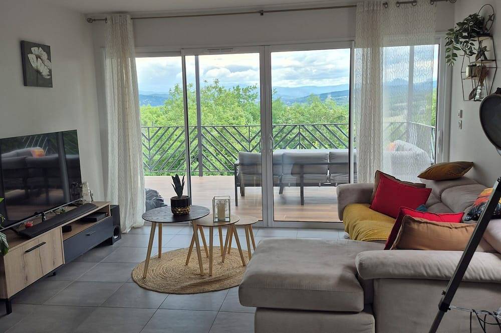 Maison avec piscine & vue exceptionnelle sur le Vercors – Calme absolu in Chabrillan, Région de Die