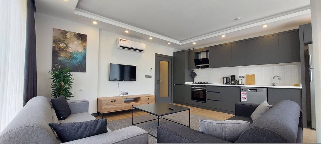 Ganze Wohnung, Professionally Maintained, Spacious New Suites 1 in Muratpaşa, Provinz Antalya