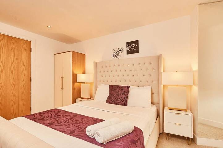 Apartamento entero, De Lujo-Apartamento-Baño privado-Balcón in Leeds, Yorkshire del Oeste