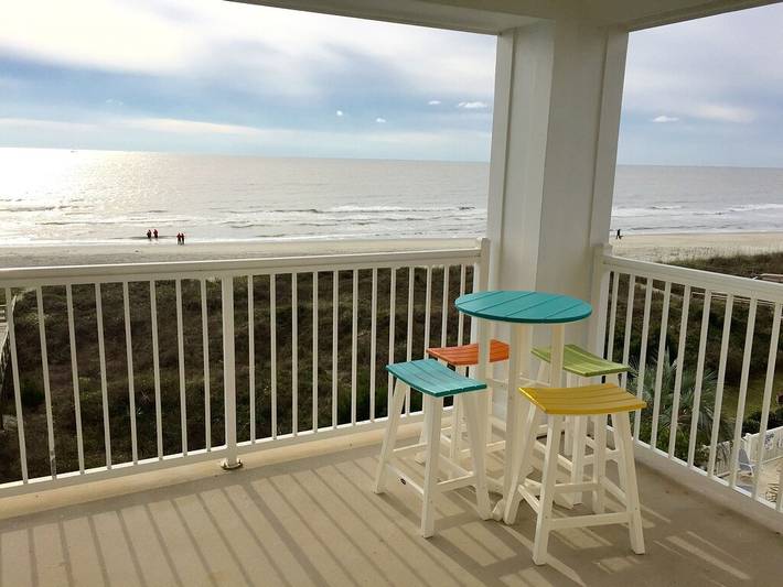 Vacation rental for 12 people, with balcony and pool, with pets in Isle of Palms