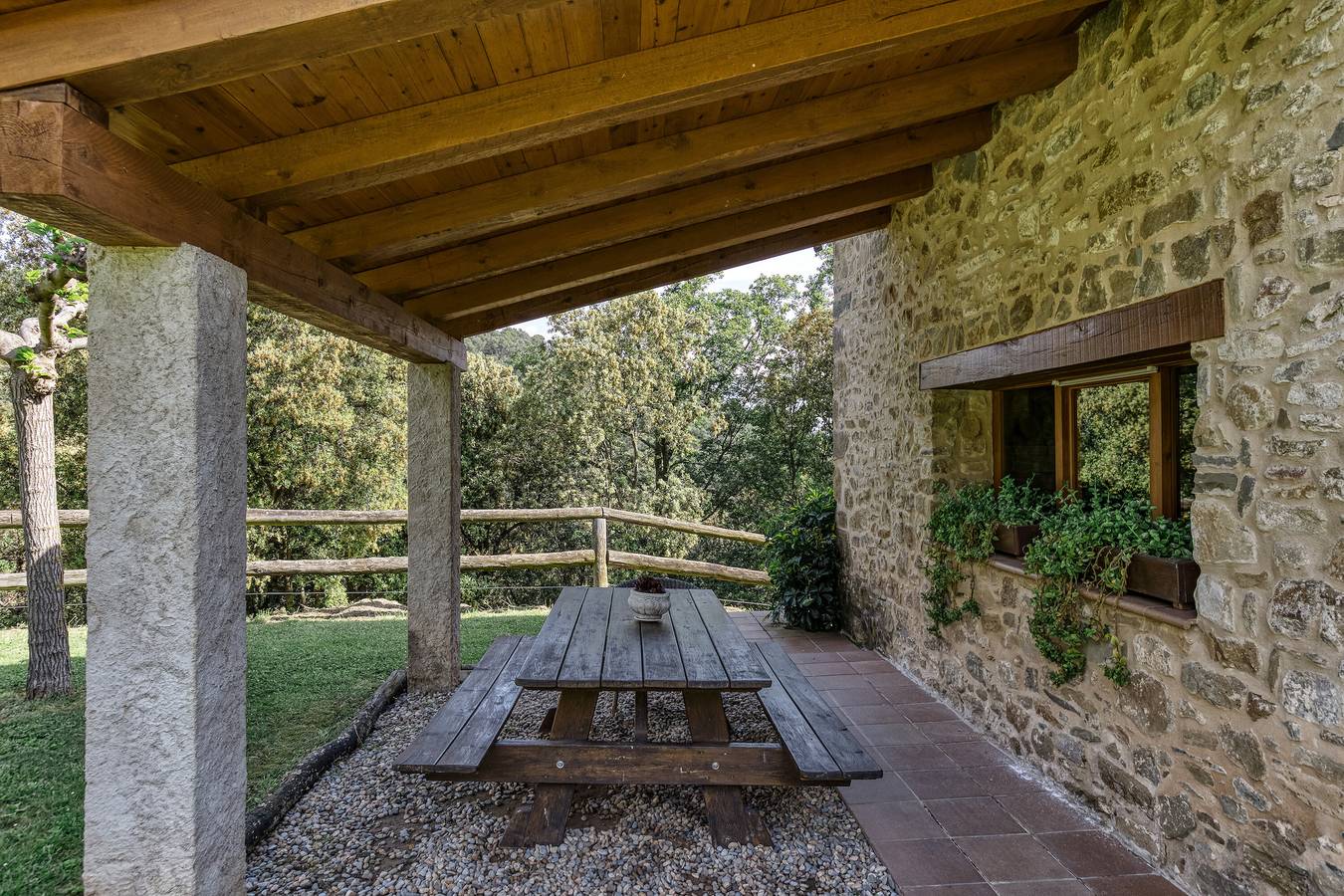 Casita de campo 'El Paller I De Can Soler' con piscina compartida, jardín compartido y Wi-Fi in Porqueras, Pla de l'Estany