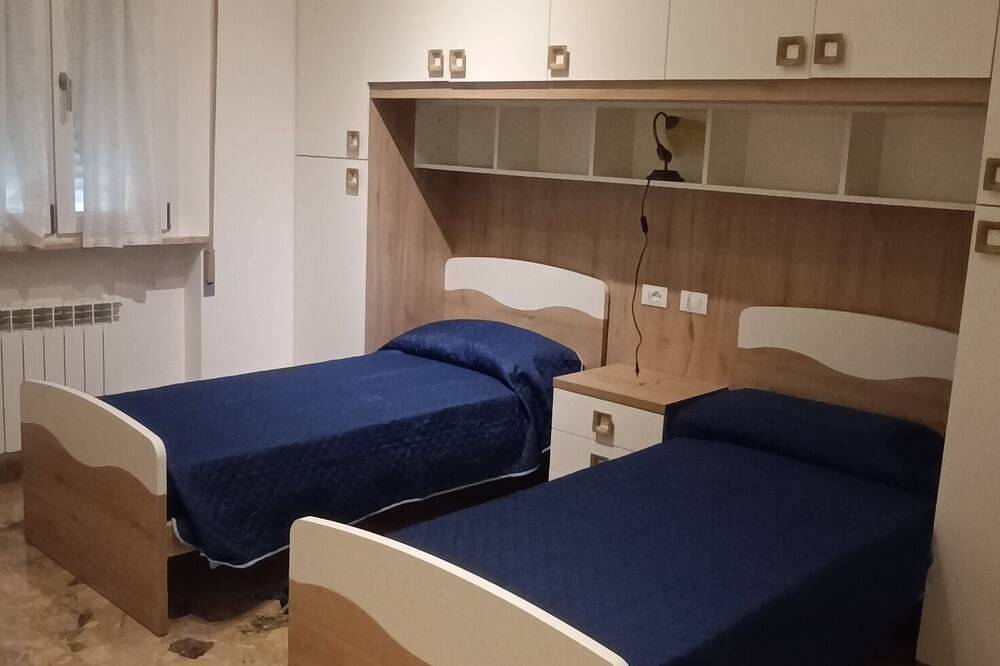 Ganze Wohnung, Renovated apartment by the sea in Senigallia, Senigallia (Gemeinde)
