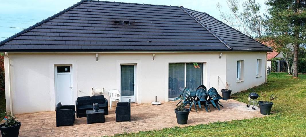 Location de vacances pour 6 personnes, avec jardin à La Châtre - 3