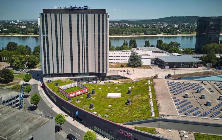 Hotel für 4 Personen, mit Terrasse und Pool sowie Sauna in Bonn