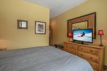 Vacation House for 11 Guests in Keystone, Summit County, Picture 4
