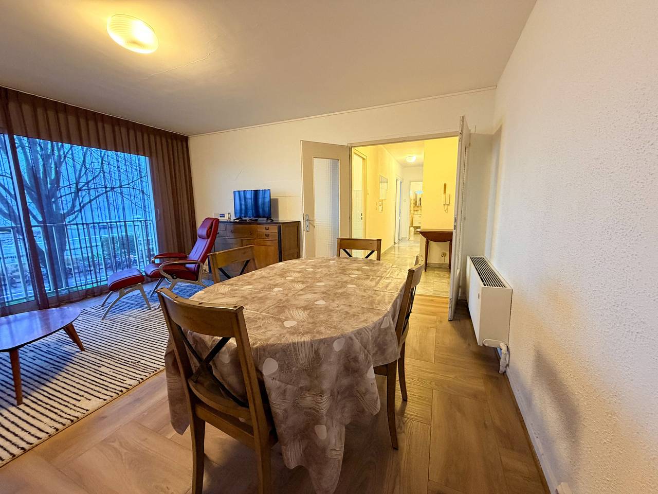 Entire apartment, Beautiful apartment with pets allowed in Évian in Évian-les-Bains, Thonon-les-Bains region