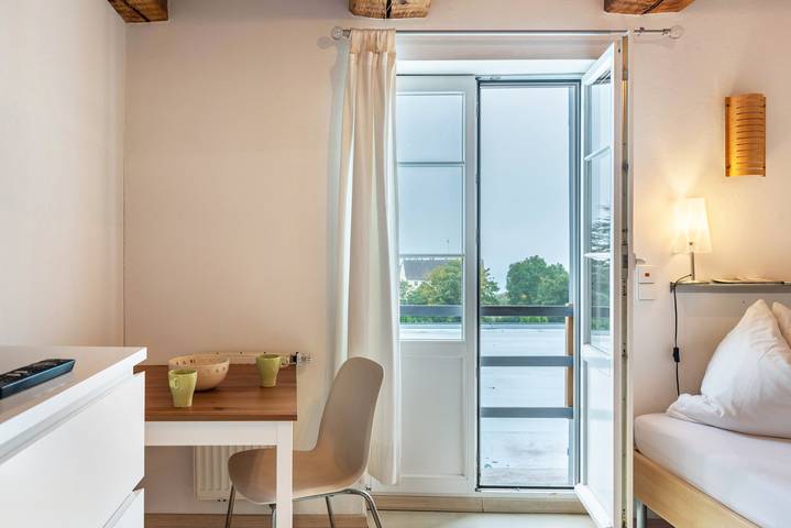 Ganze Wohnung, Ferienwohnung 'Halden' mit Wi-Fi in Heiligenberg, Region Bodensee-Oberschwaben