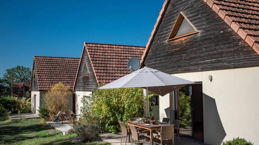 Location de vacances pour 7 personnes, avec jardin et piscine à Lacapelle-Marival - 2
