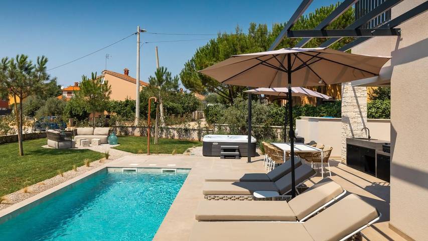 Ferienhaus für 6 Personen, mit Terrasse und Garten sowie Sauna und Whirlpool in Nova Vas - 2