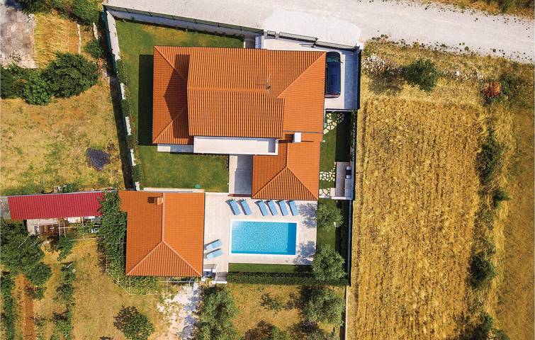 Location de vacances pour 8 personnes, avec terrasse et sauna à Vodnjan - 3
