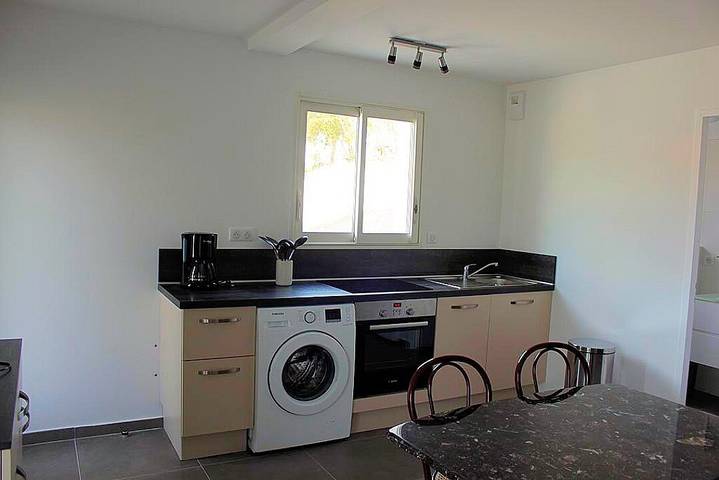 Gîte pour 4 personnes, avec jardin et terrasse dans Porticcio - 3