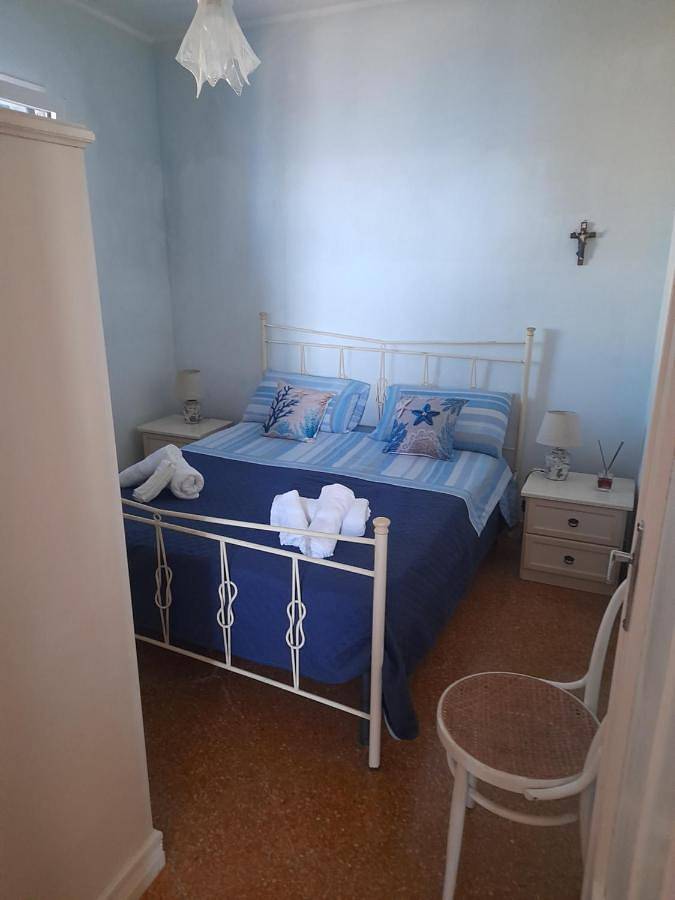 Appartamento intero, Casa vacanze levanzo in Levanzo