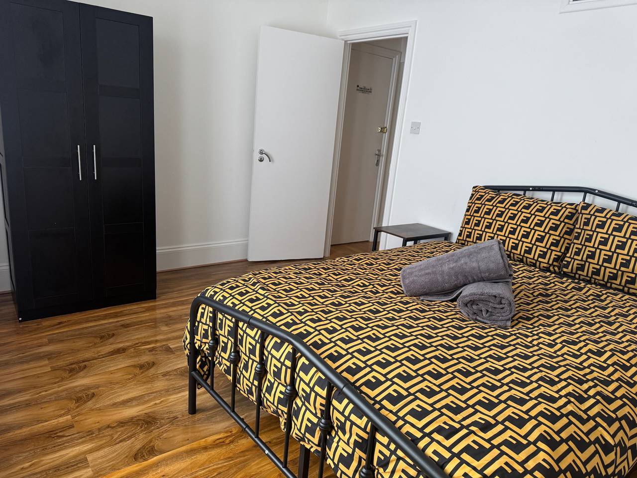 Holiday Letting for 4 People in Greenwich, London