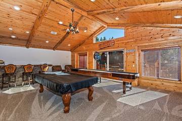 Glamping for 16 Guests in Big Bear Lake, San Bernardino County, Picture 3