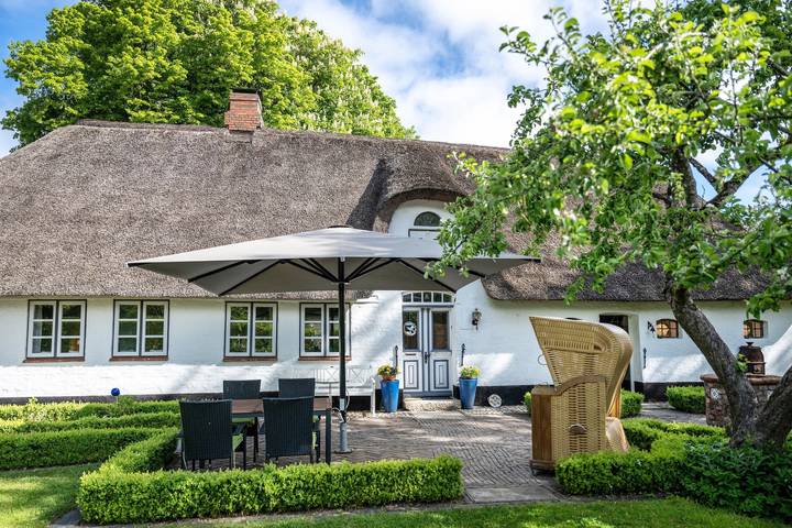 Ferienhaus für 6 Personen, mit Garten und Sauna in Stadum, Grünes Binnenland