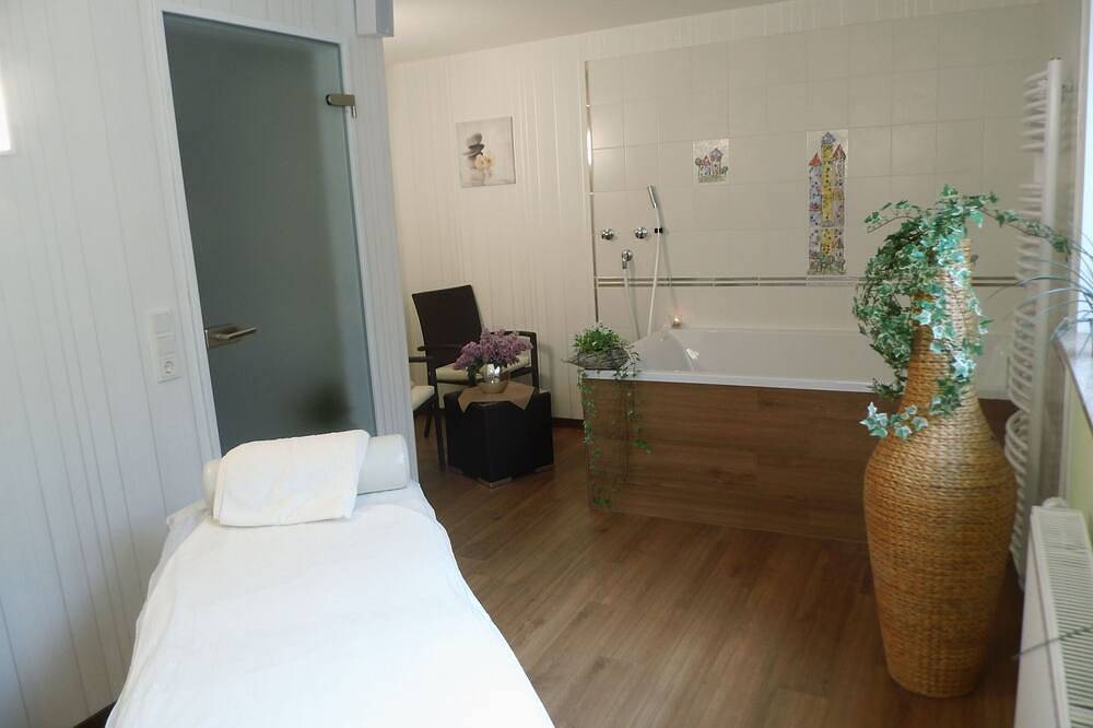 Standard-Doppelzimmer - Parkhotel Weber-Müller in Bad Lauterberg, Harzvorland