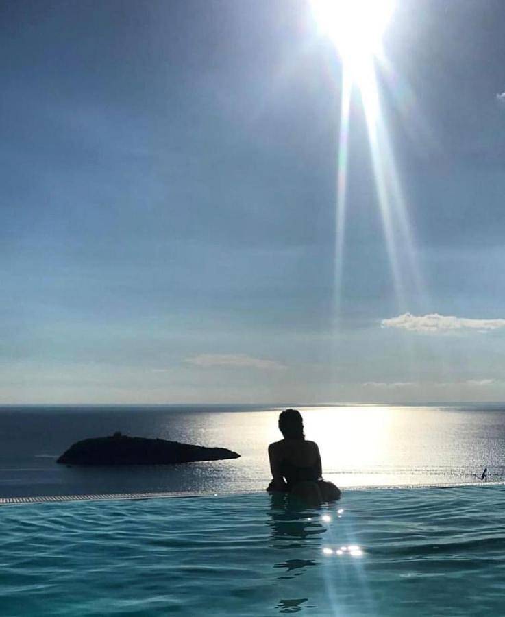 Luxury villa Blue&Blanc piscina a sfioro isola in Diamante, Tyrrhenische Küste Kalabrien