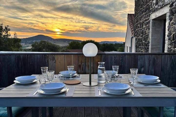 Location de vacances pour 6 personnes dans Bergonne