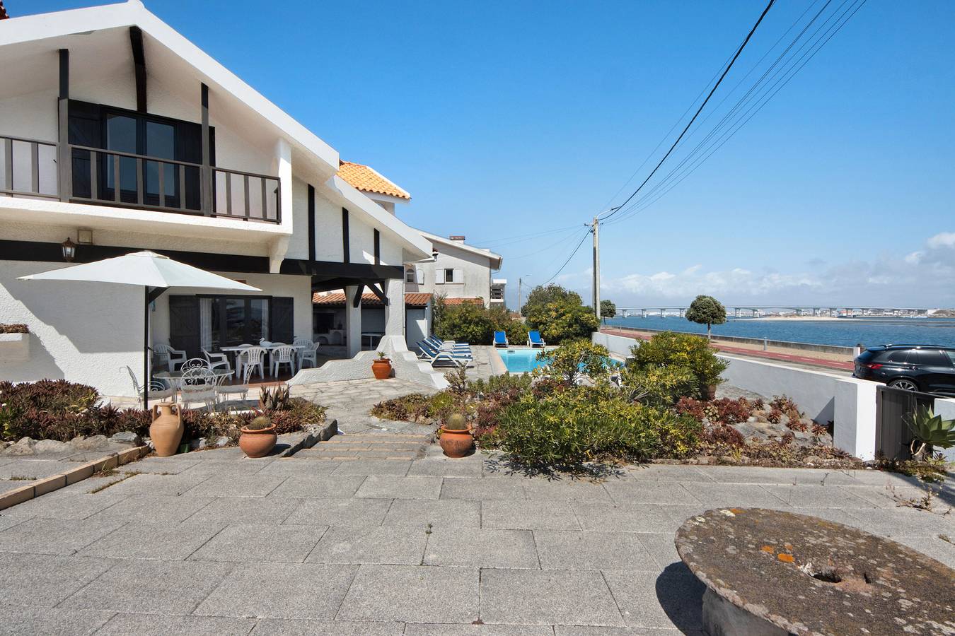 House 'Casa Do Bico' with Balcony, Wi-Fi and Air Conditioning in Ria de Aveiro, Gafanha da Encarnação