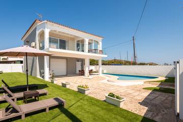 Villa in Es Mercadal, Menorcas Küste für 6 