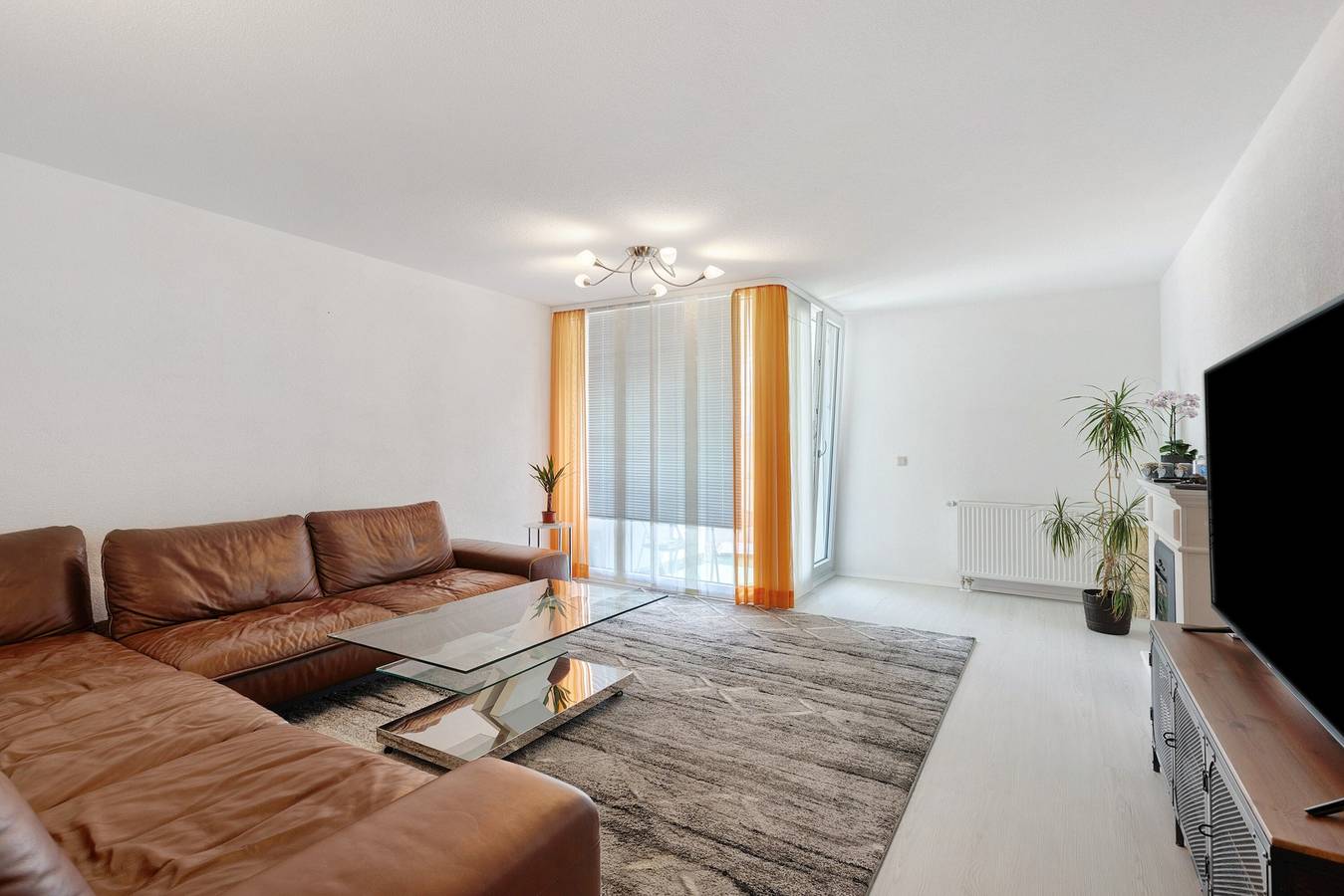Ganze Wohnung, Ferienwohnung 'Eva Ferienwohnung' mit Balkon und Wi-Fi in Engen, Hegau