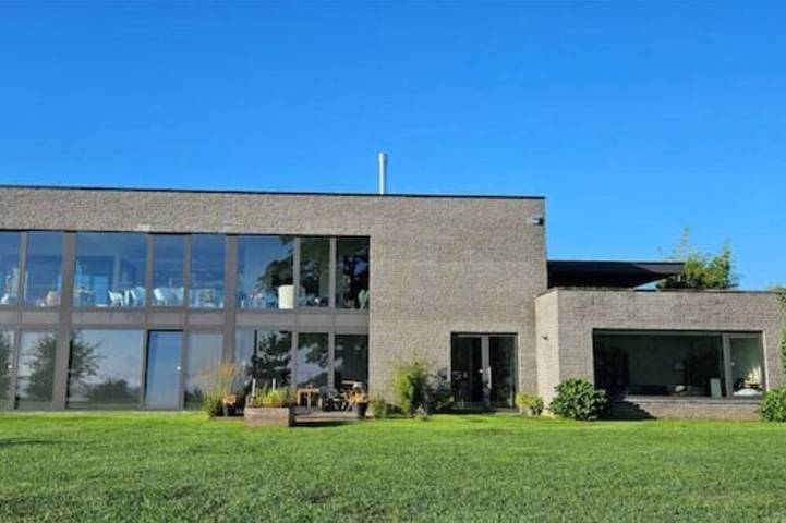 Gîte pour 2 personnes, avec jardin et terrasse à Trooz